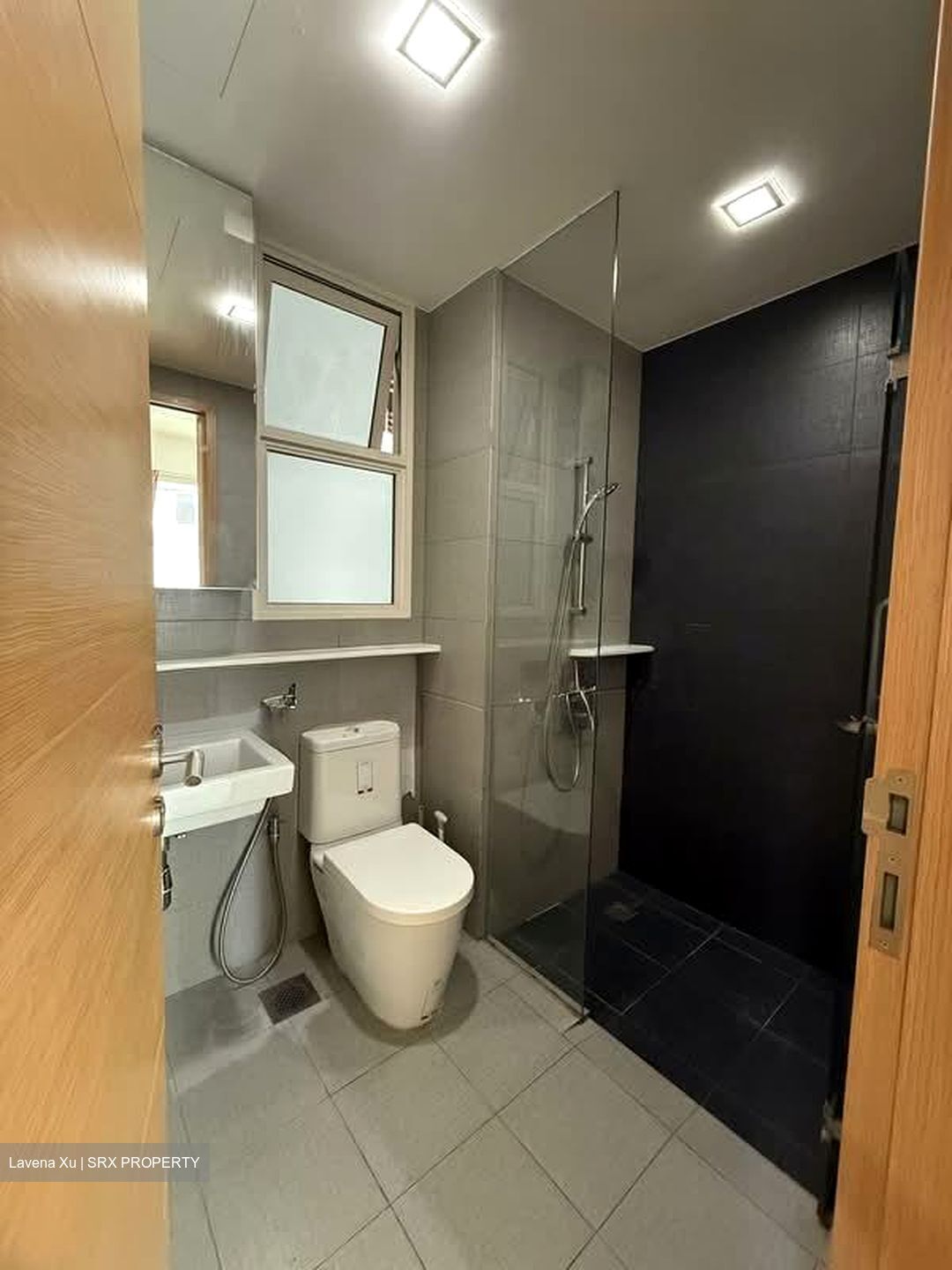 Vacanza @ East (D14), Condominium #582873441